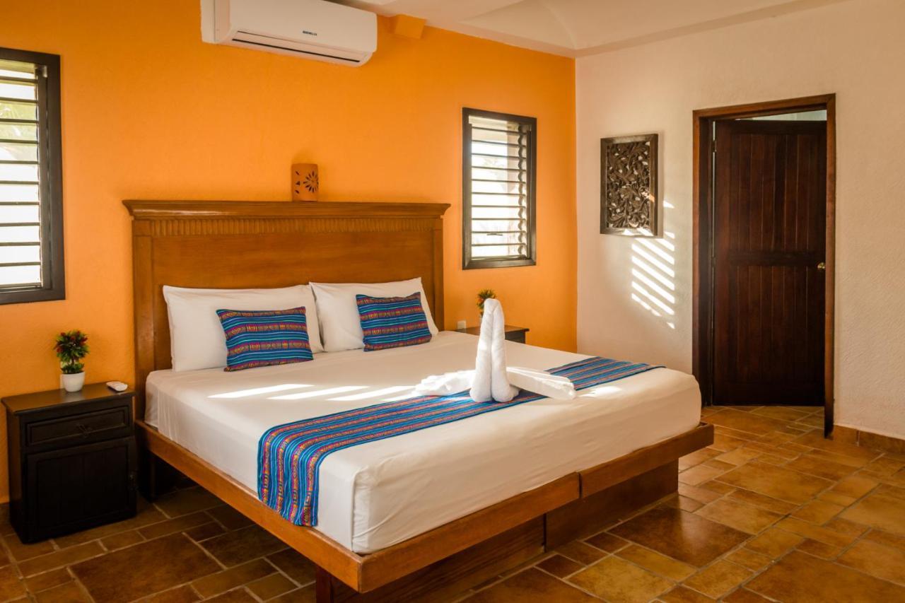 Caleta Tankah Hotel Tulum Exterior photo